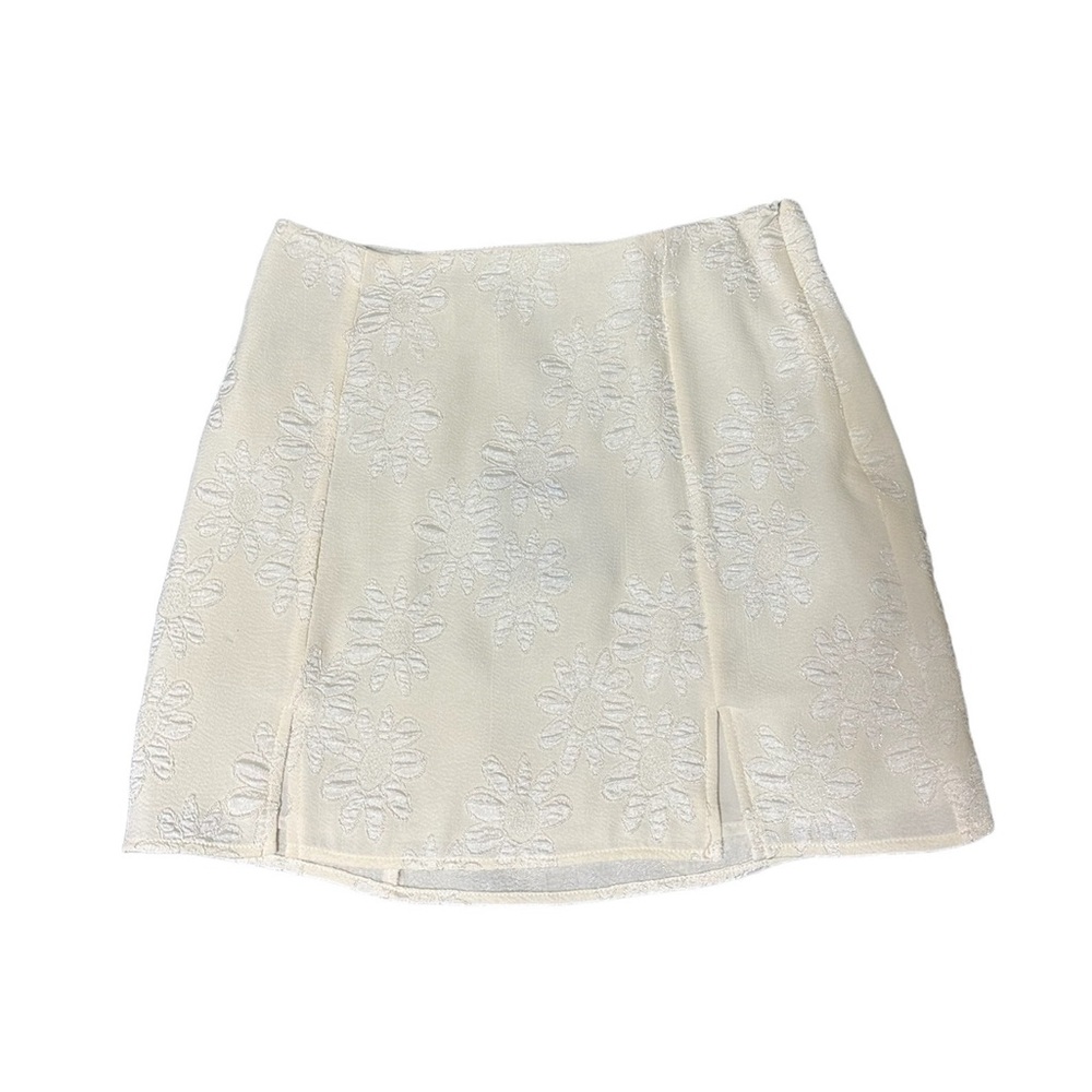 Le Lis Double Slit Cream color Skirt Size XS
